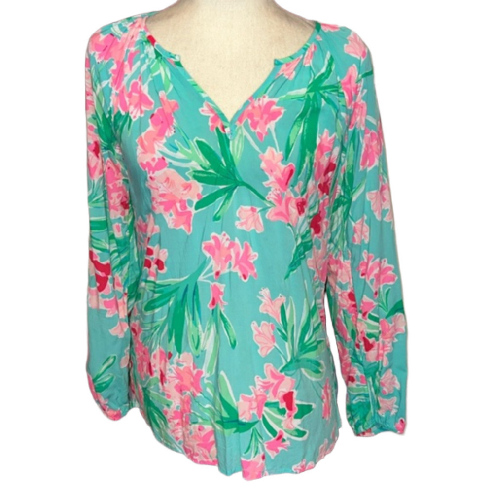 LILLY Pulitzer Isn’t SHE LOVELY Long Sleeve Rayon Blouse Tunic TOP S